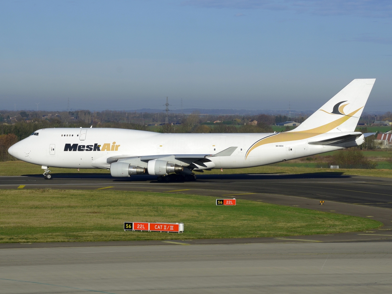 9H-MSK - 747-4H6 - MeskAir - LGG - 30-11-2024c