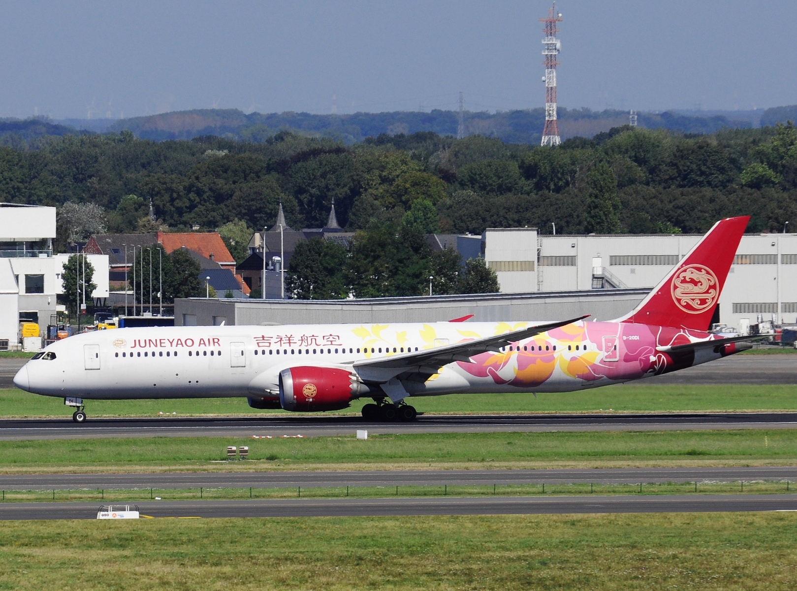 B-20D1 - 787-9 Dreamliner - Juneyao Airlines - BRU - 28-08-2024