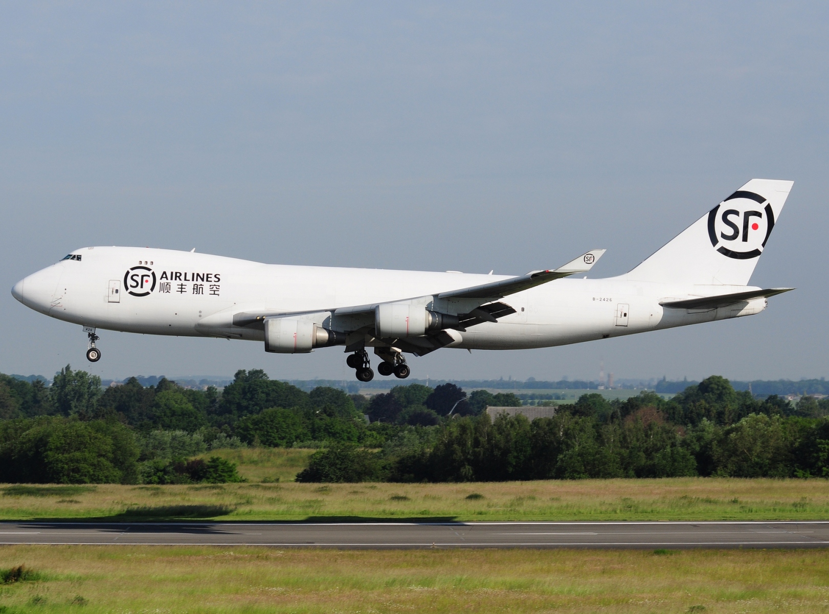 B-2426 - 747-40BF(ER) - SF Airlines (ShunFeng Airlines) - LGG - 06-06-2024