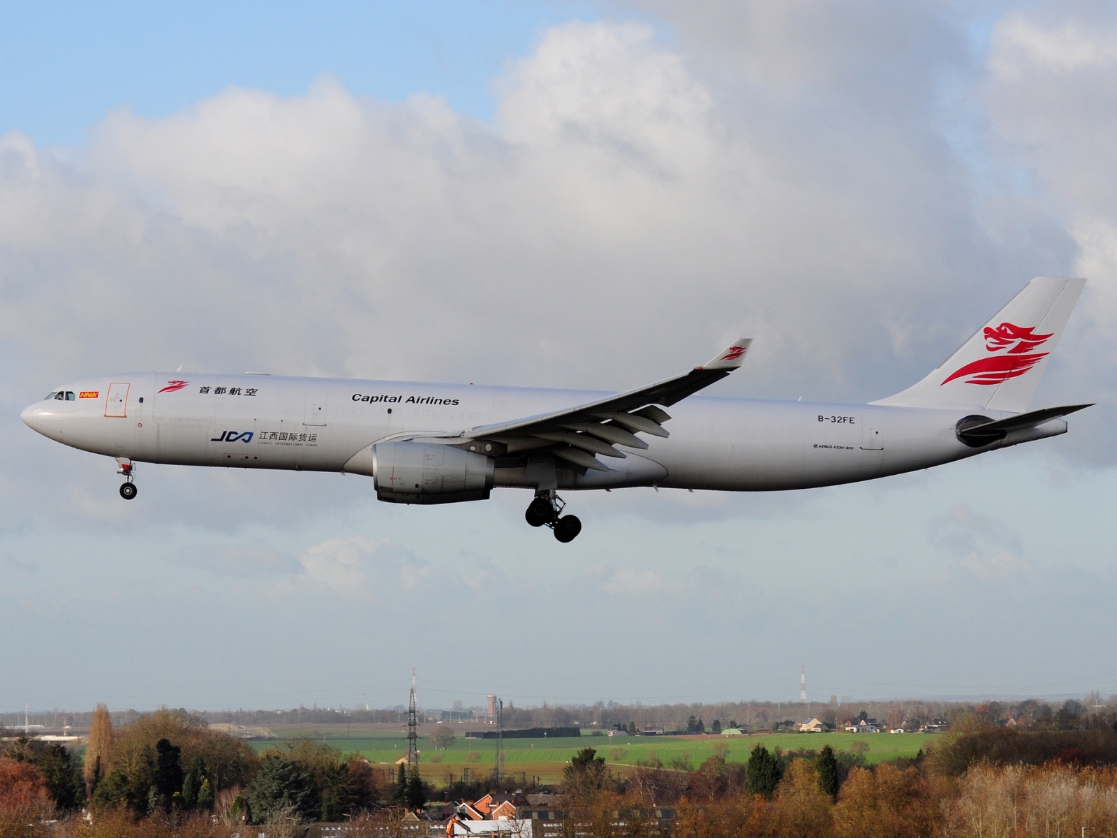 B-32FE - A330-343 - Capital Airlines Beijing - LGG - 28-11-2024b