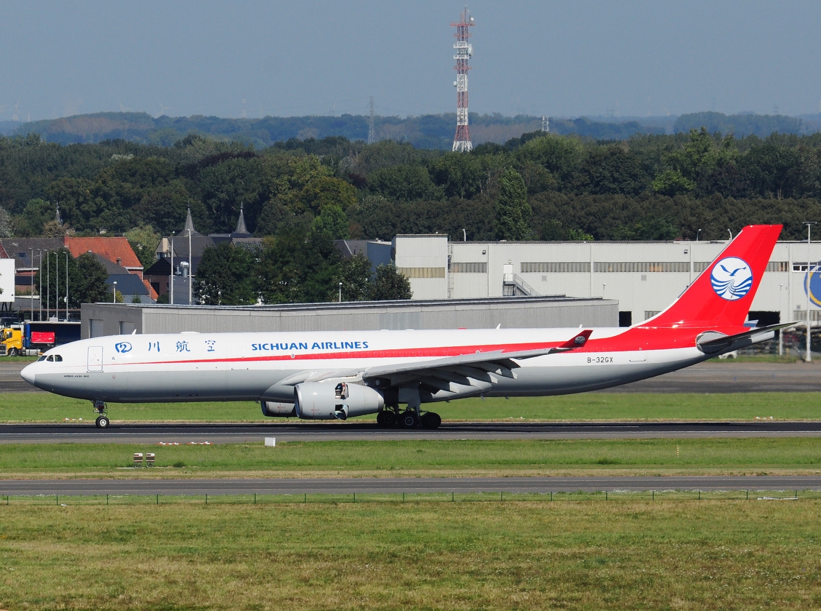 B-32GX - A330-343 - Sichuan Airlines - BRU - 28-08-2024