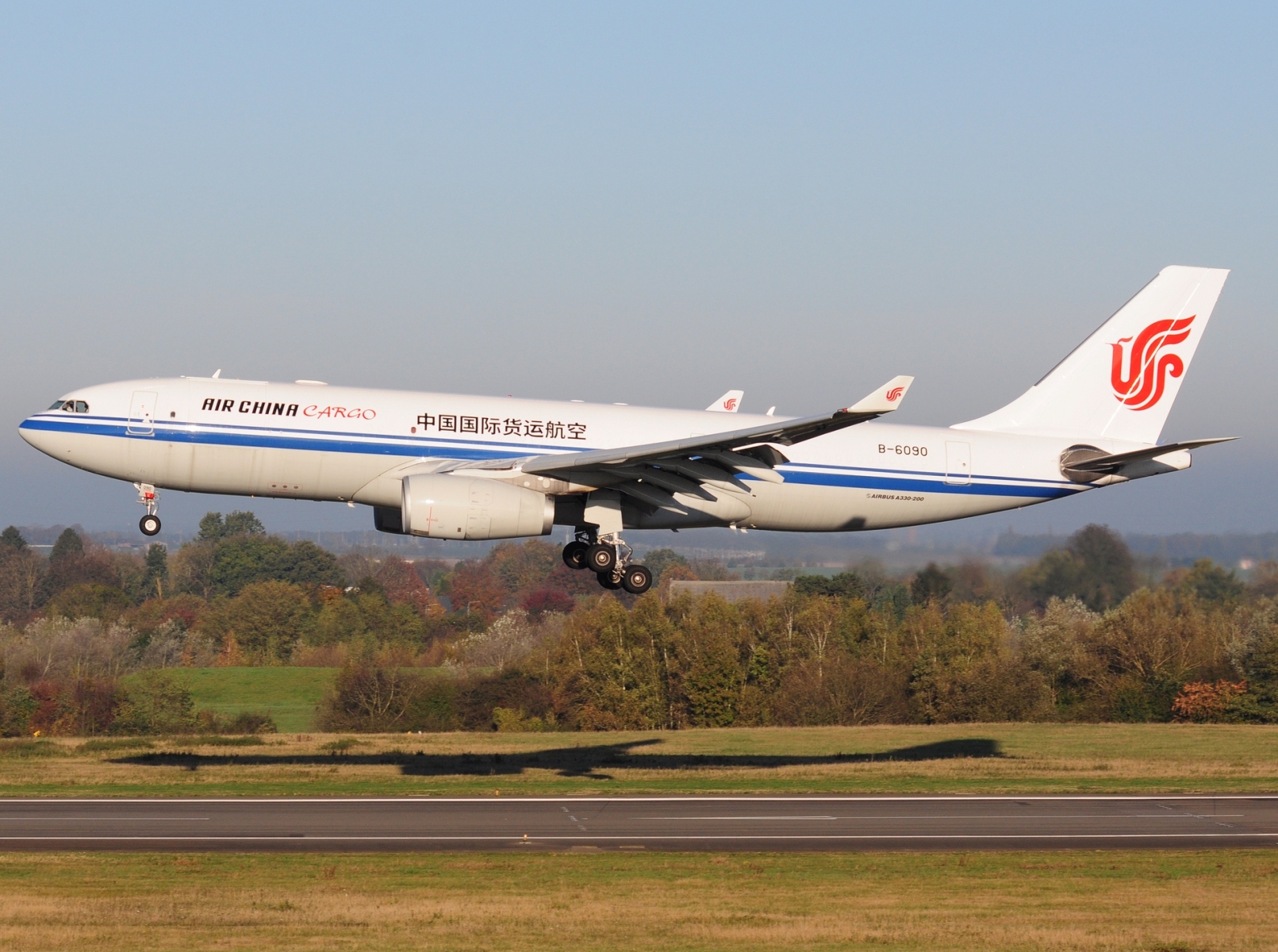 B-6090 - A330-243 - Air China Cargo - LGG - 05-11-2024