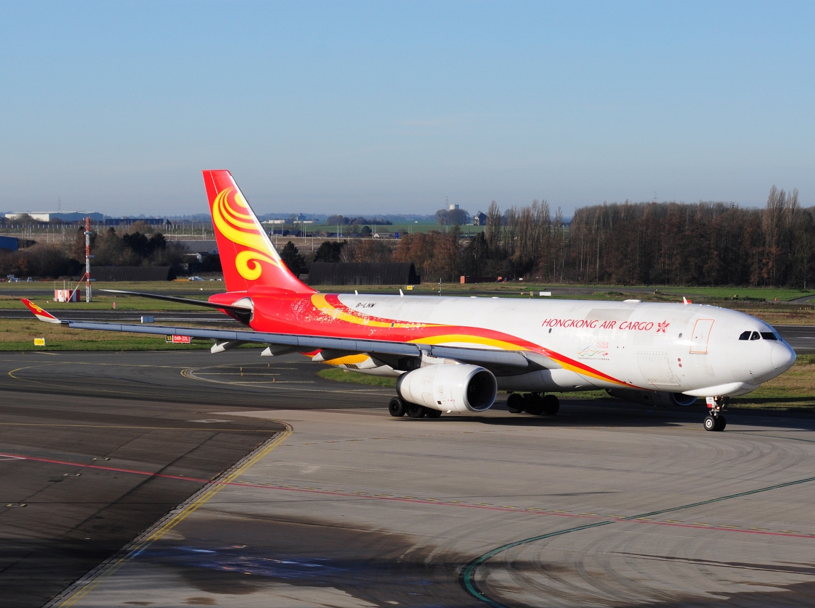 B-LNW - A330-243F - Hong Kong Air Cargo - LGG - 30-11-2024c