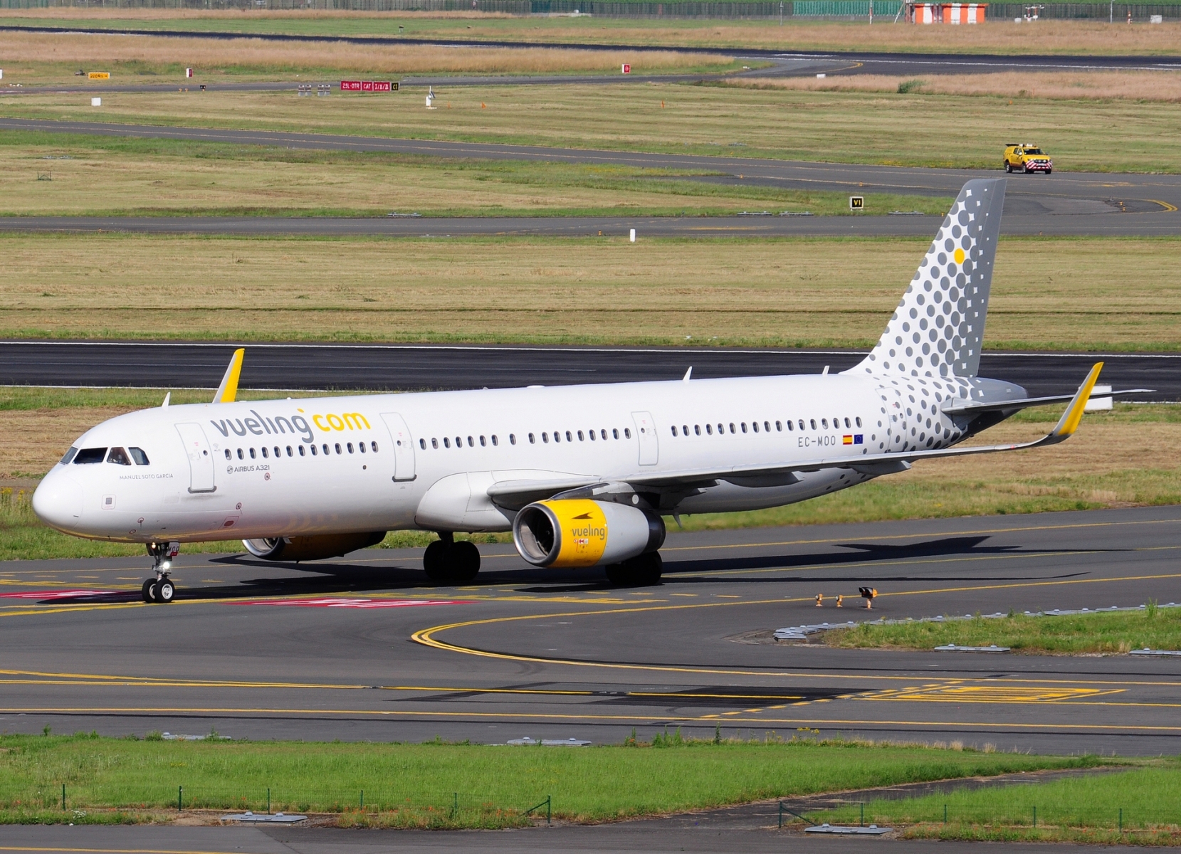 EC-MOO - A321-231(WL) - Vueling - BRU - 04-07-2024