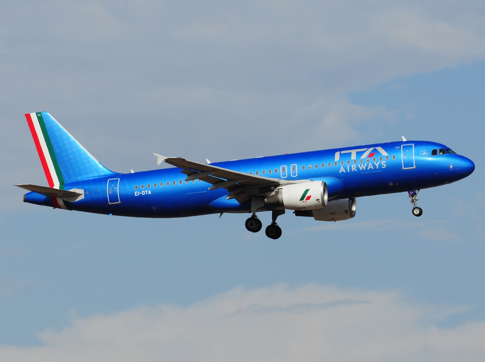 EI-DTA - A320-216 - ITA Airways - FCO - 04-09-2024
