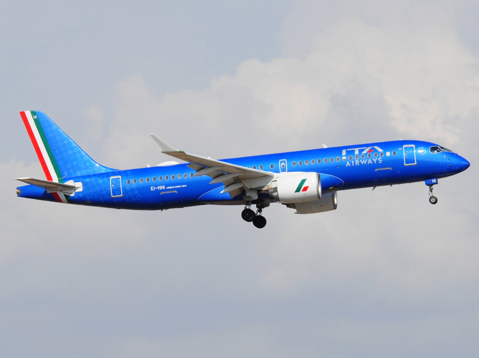 EI-HHI - A220-300 - ITA Airways - FCO - 03-09-2024