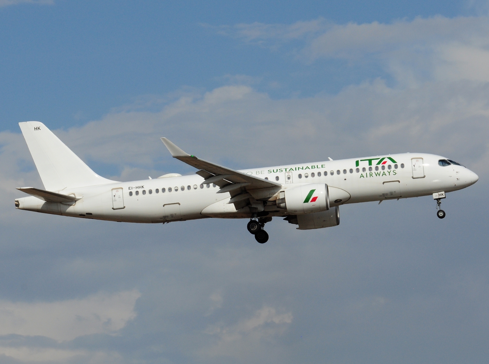 EI-HHK - A220-300 - ITA Airways - FCO - 04-09-2024