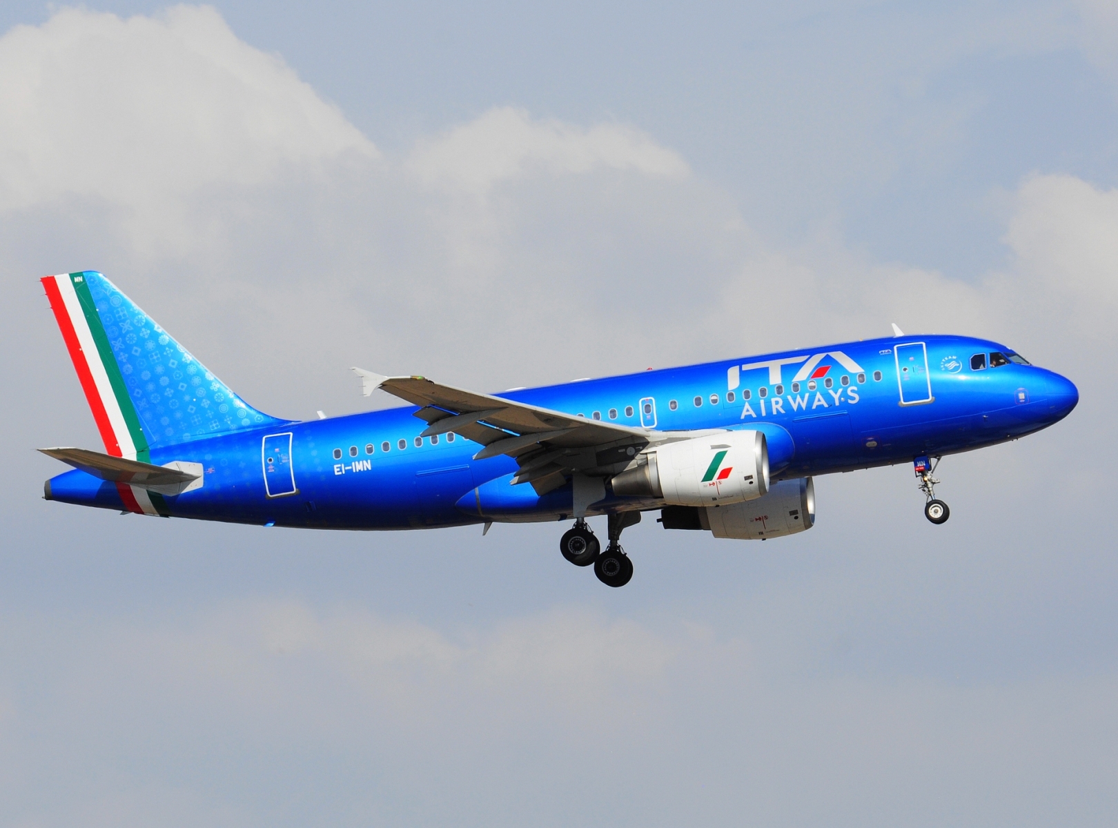 EI-IMW - A319-111 - ITA Airways - FCO - 03-09-2024