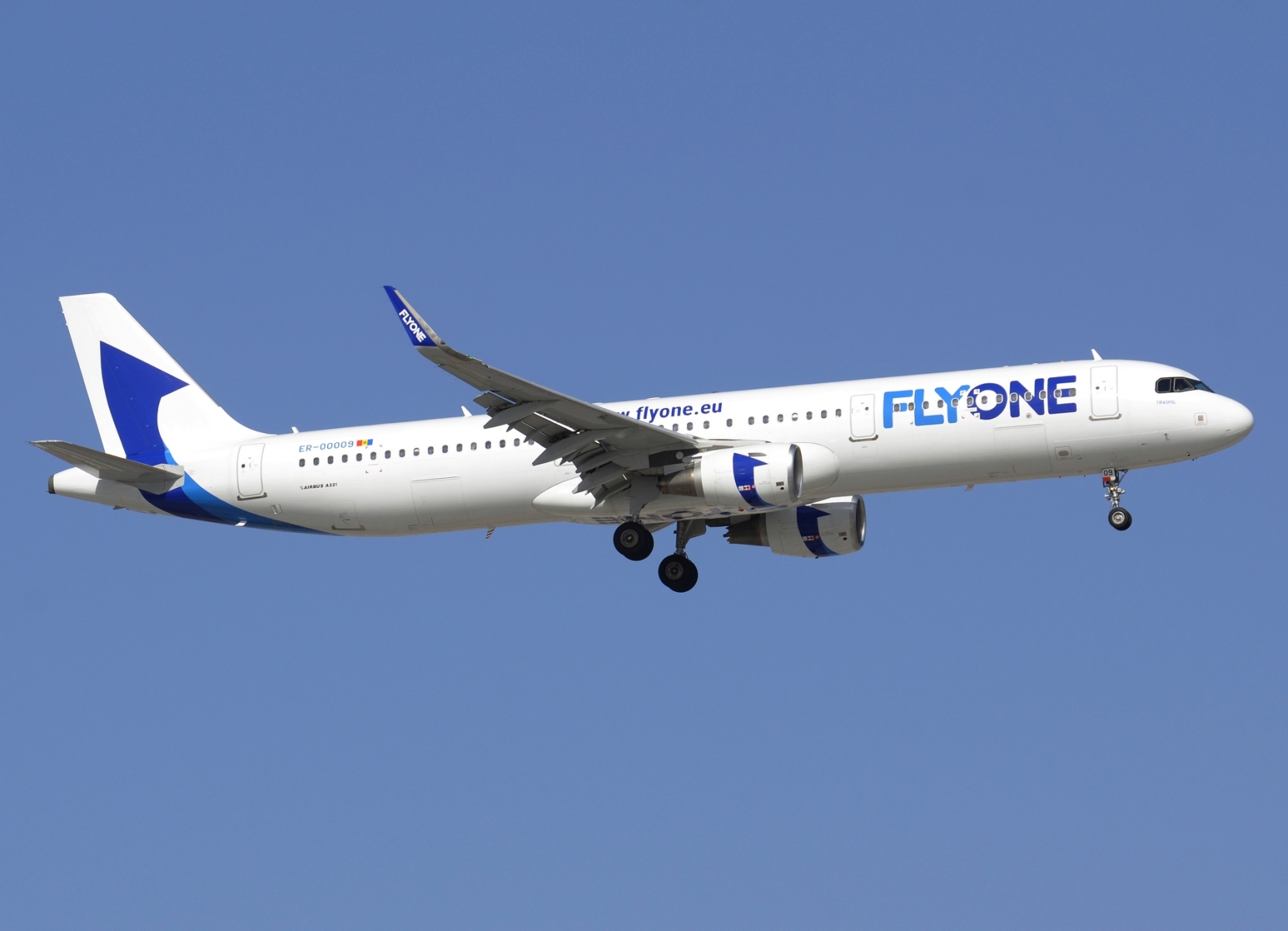 ER-00009 - A321-211(WL) - FlyOne - AYT - 15-06-2024