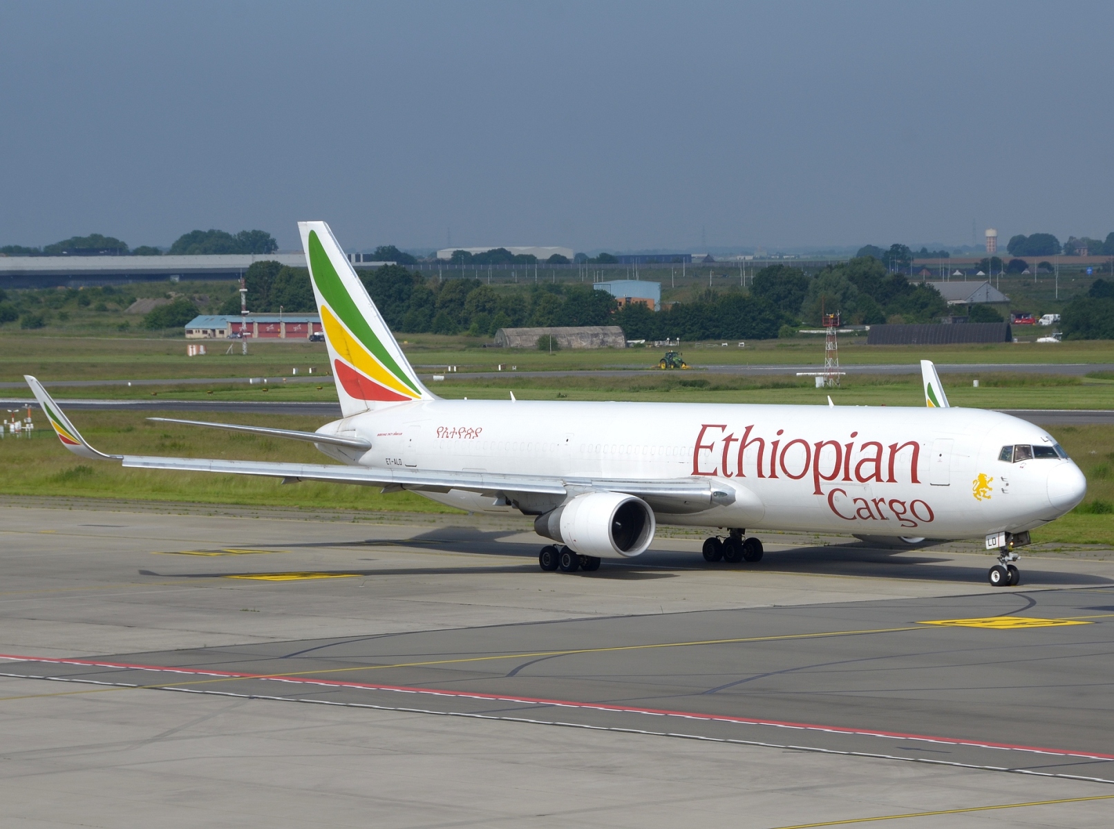 ET-ALO - 767-360(ER) - Ethiopian Airlines - LGG - 06-06-2024