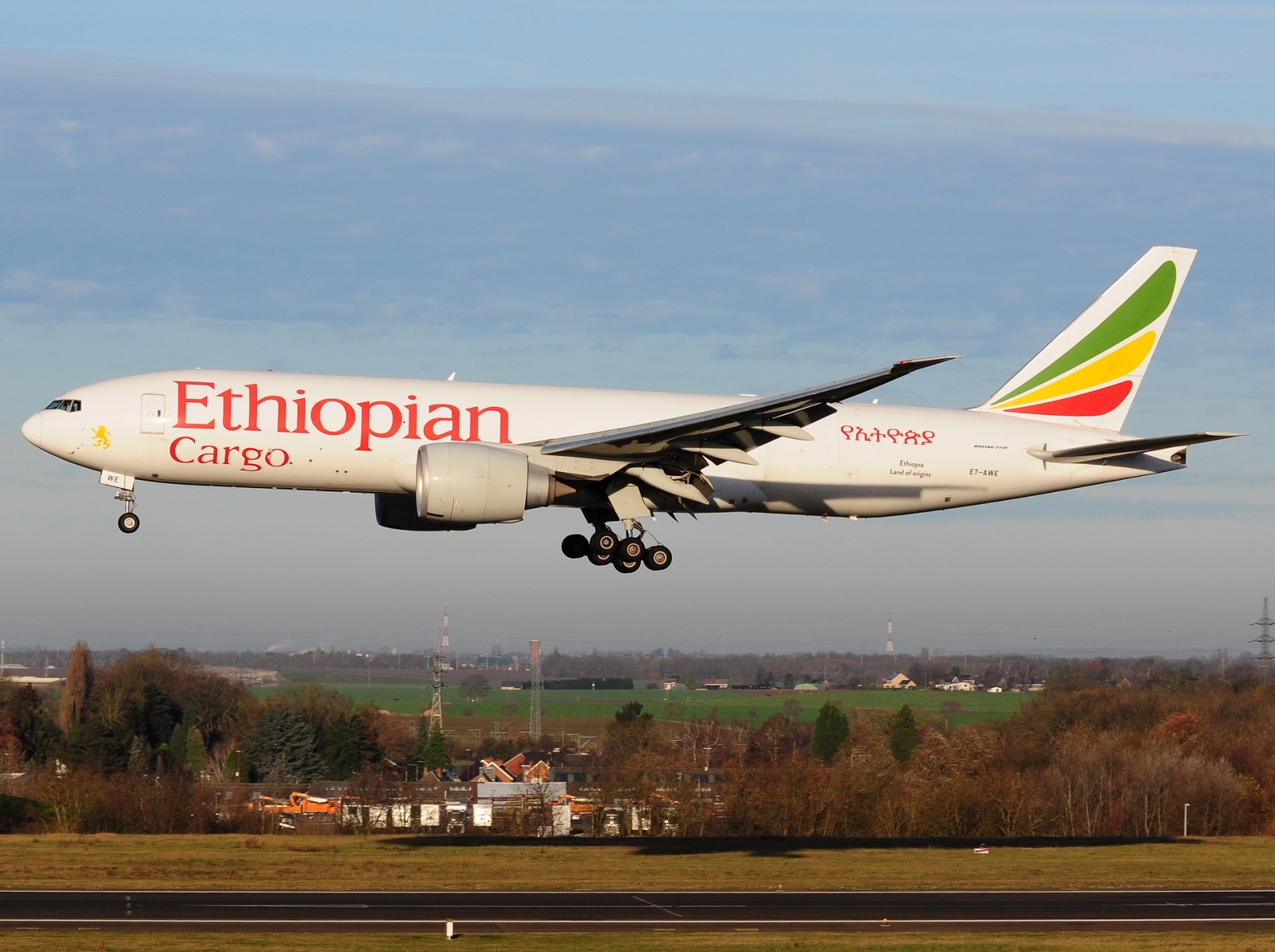 ET-AWE - 777-F - Ethiopian Airlines - LGG - 30-11-2024