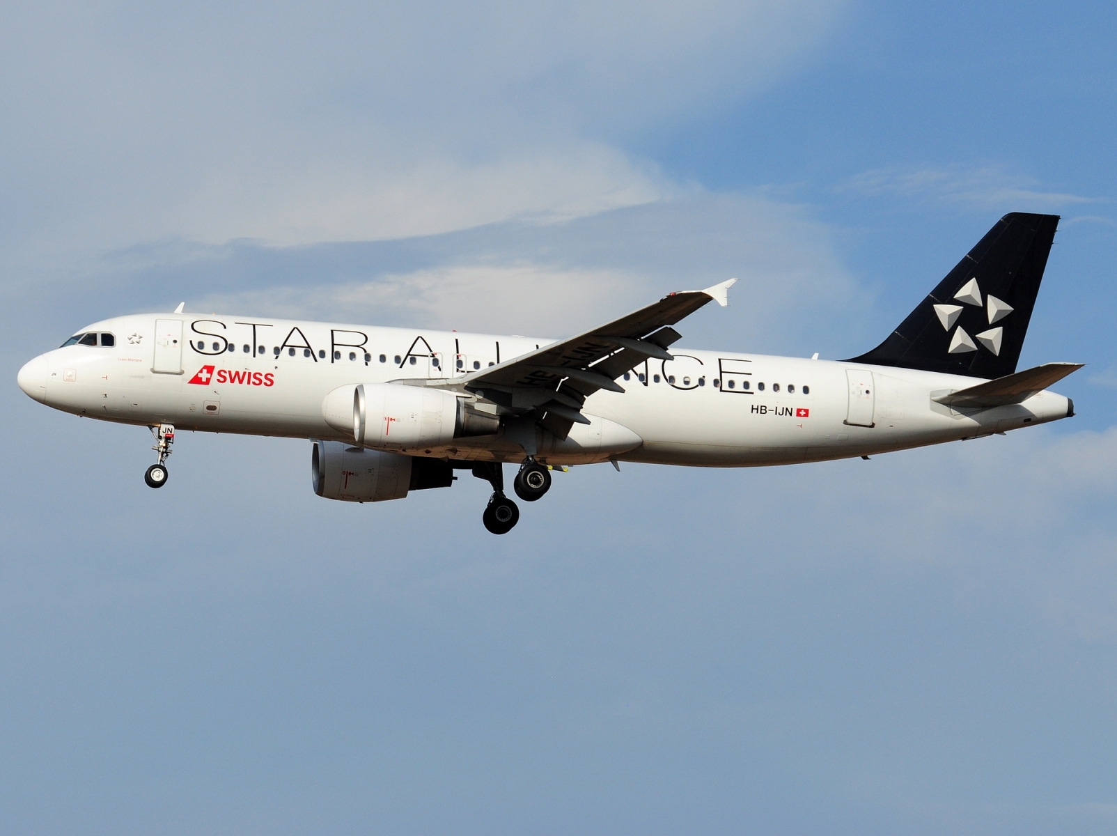 HB-IJN - A320-214 - Swiss - FCO - 04-09-2024