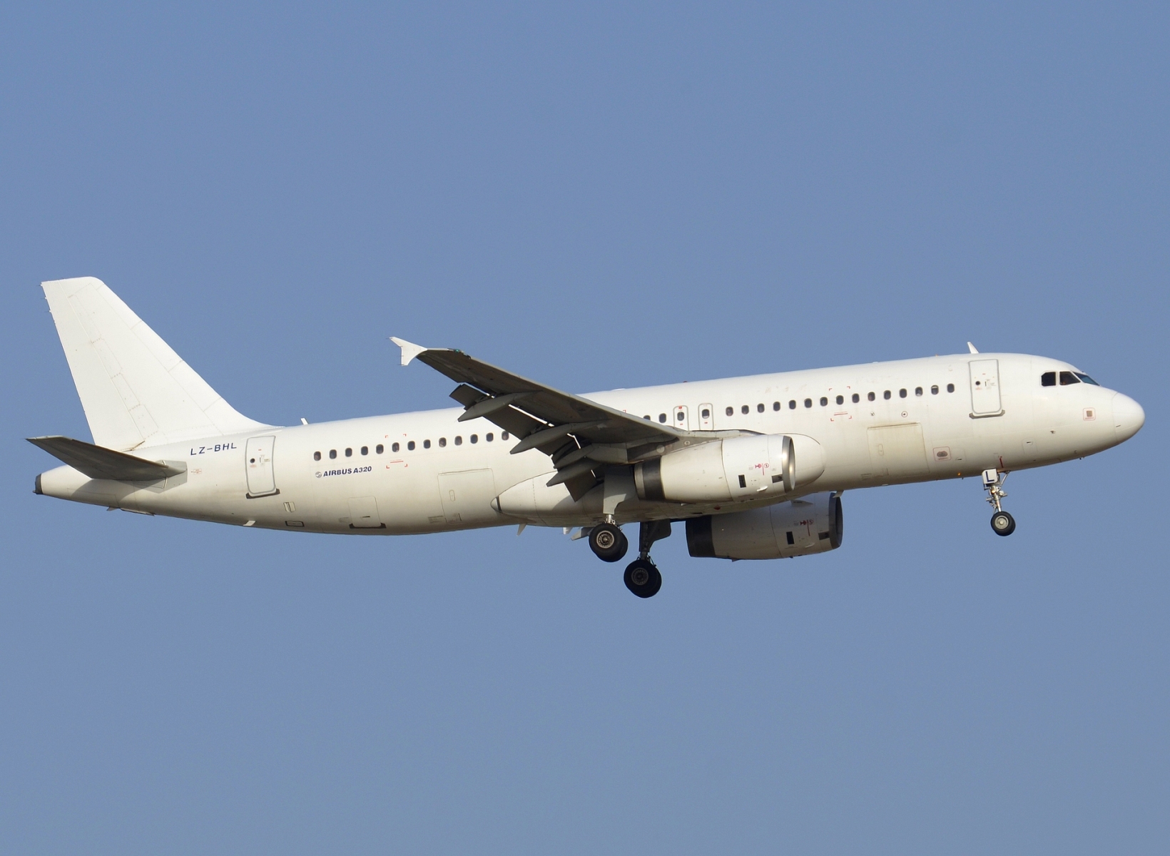 LZ-BHL - A320-232 - Corendon Airlines - AYT - 13-06-2024