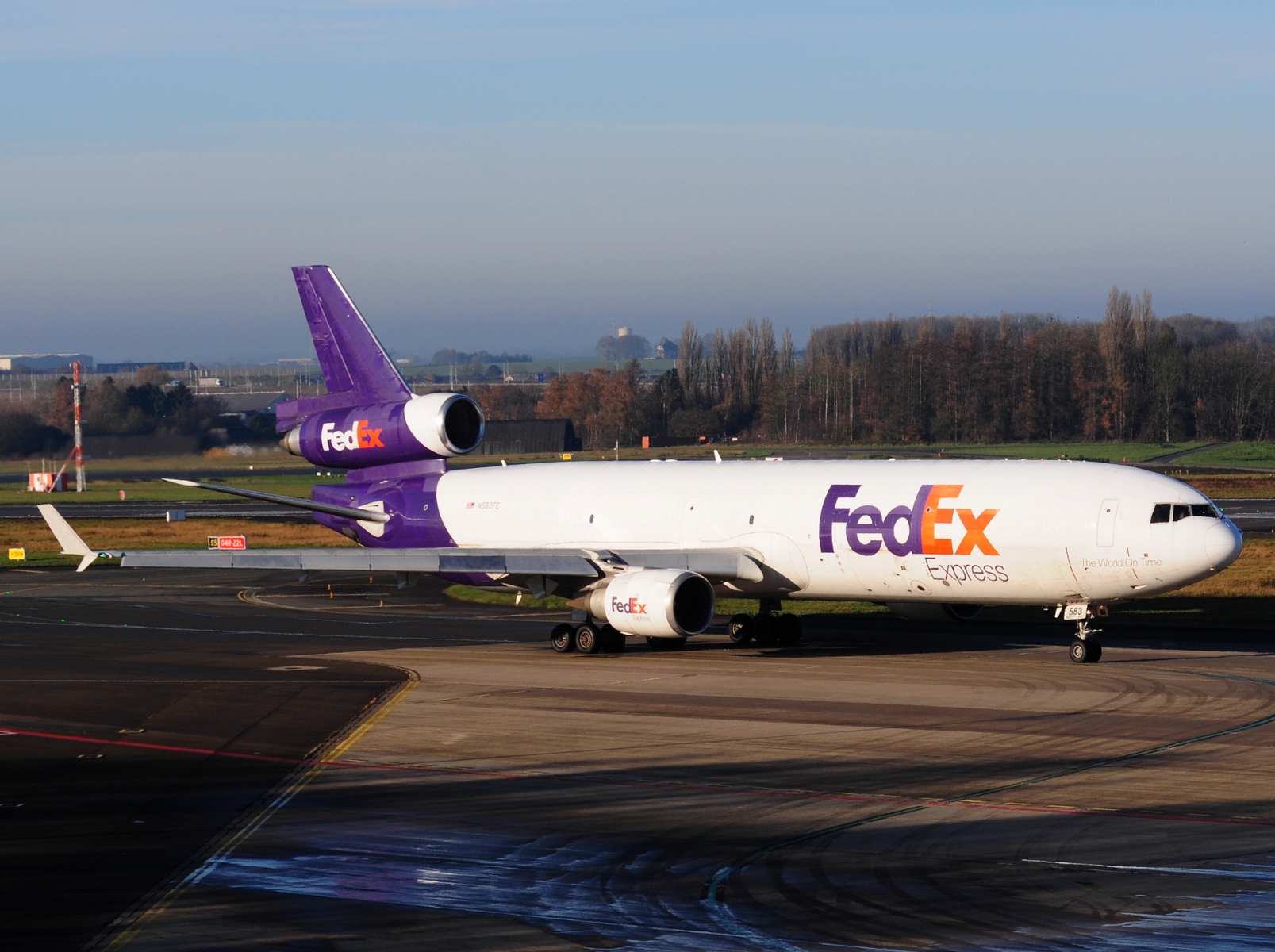 N583FE - MD-11 - Federal Express (FedEx) - LGG - 29-11-2024