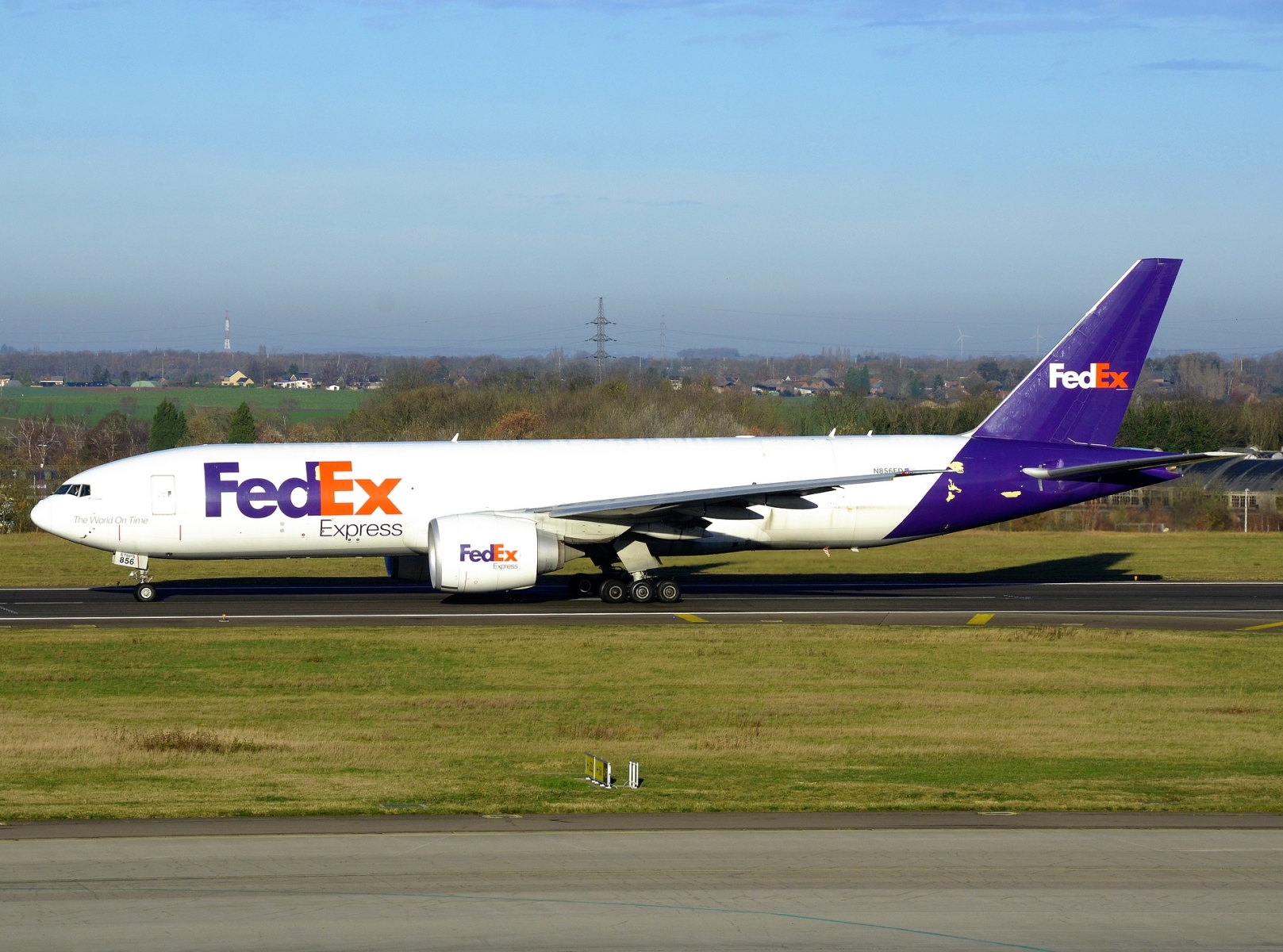 N856FD - 777-FS2 - Federal Express (FedEx) - LGG - 30-11-2024