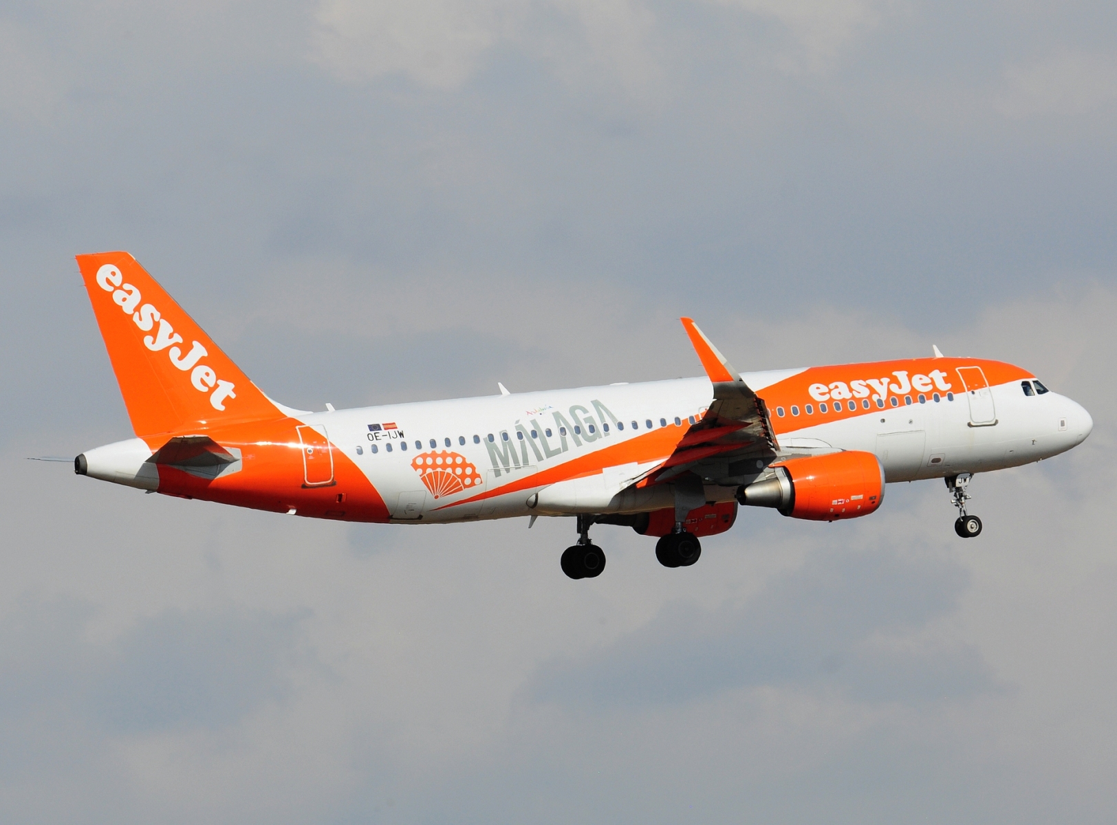 OE-IJW - A320-214(WL) - easyJet Europe - FCO - 03-09-2024