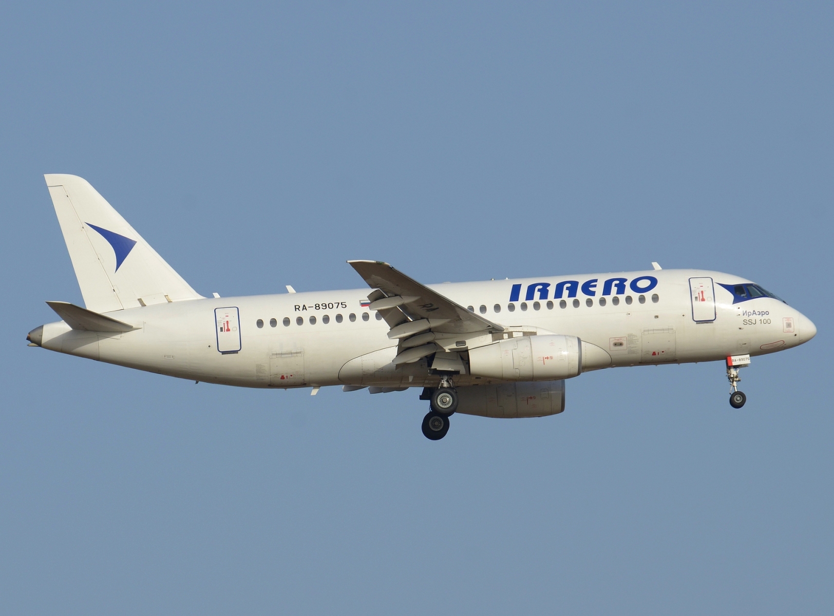 RA-89075 - Superjet 100-95LR - Iraero - AYT - 13-06-2024b