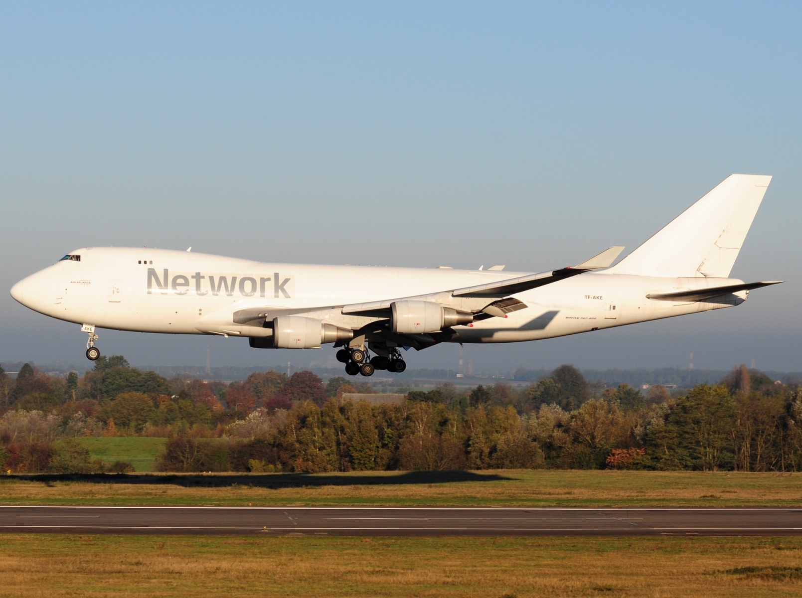 TF-AKE - 747-409F - Network Aviation - LGG - 05-11-2024