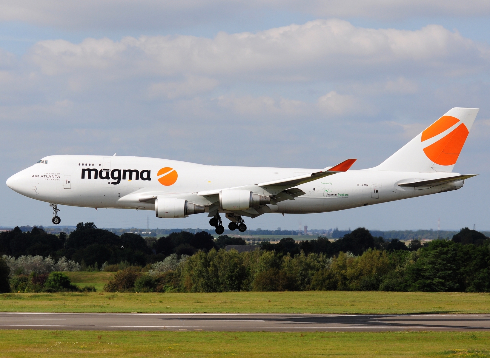 TF-AMN - 747-4F6 - Magma Aviation - LGG - 15-04-2024