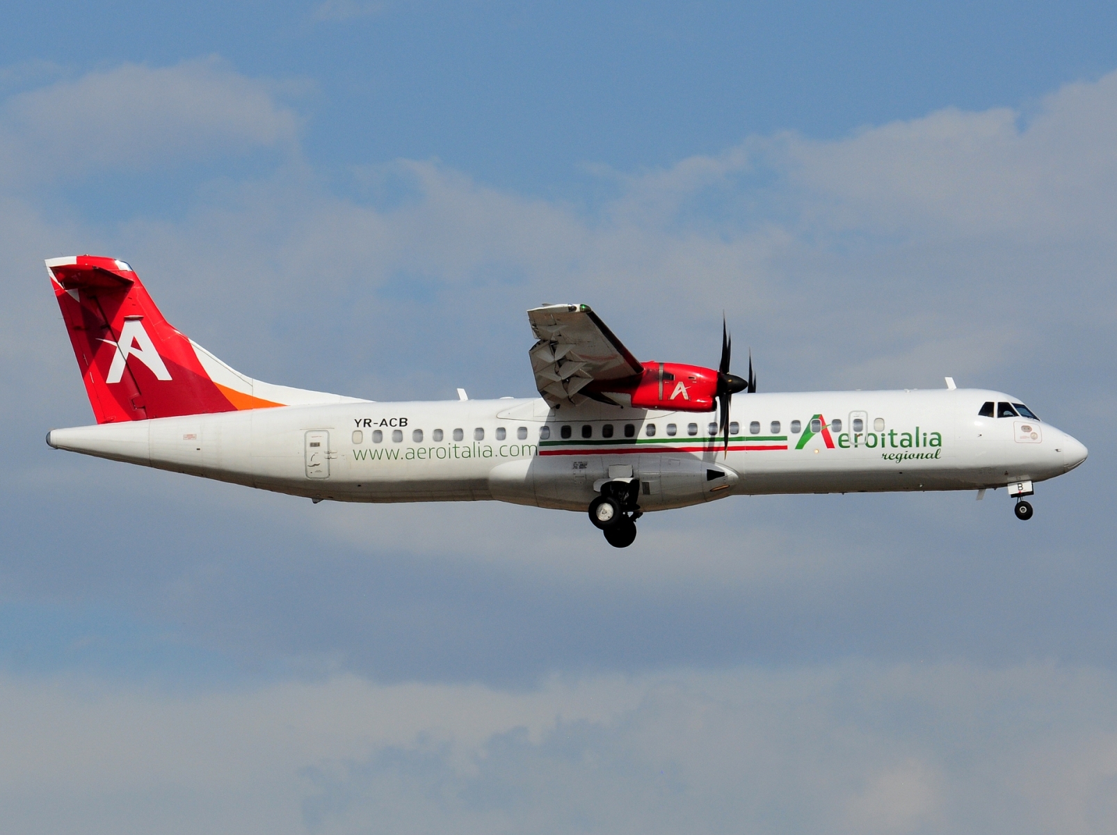 YR-ACB - ATR 72-600 (72-212A) - Aeroitalia - FCO - 04-09-2024