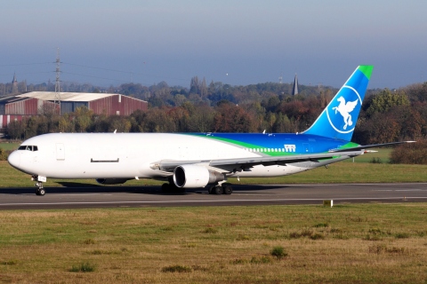 4X-IAJ - 767-3Q8(ER) - Challenge Airlines IL - LGG - 05-11-2024b