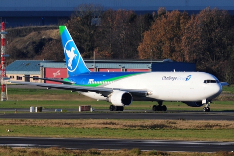 9H-CAD - 767-331(ER) - Challenge Airlines Malta - LGG - 30-11-2024