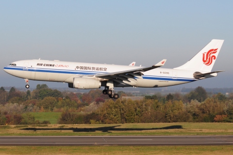 B-6090 - A330-243 - Air China Cargo - LGG - 05-11-2024