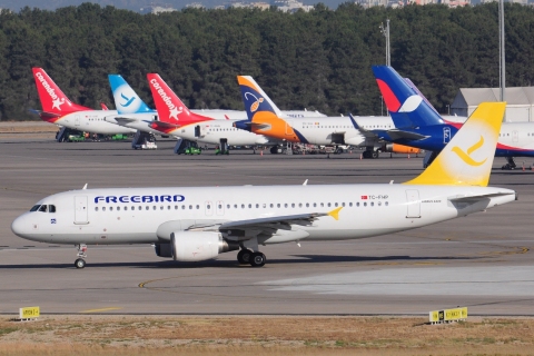 TC-FHP - A320-216 - Freebird Airlines - AYT - 16-06-2024