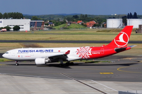 TC-JNB - A330-203 - Turkish Airlines - BRU - 04-07-2024b
