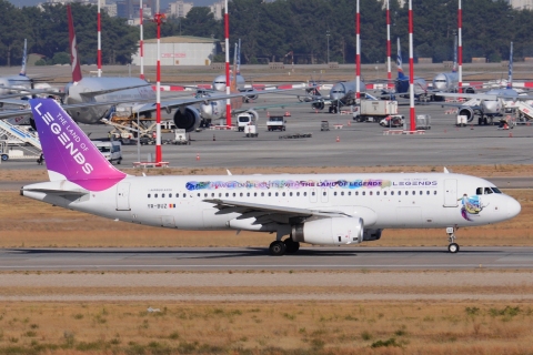 YR-BUZ - A320-232 - Bees Airlines - AYT - 16-06-2024