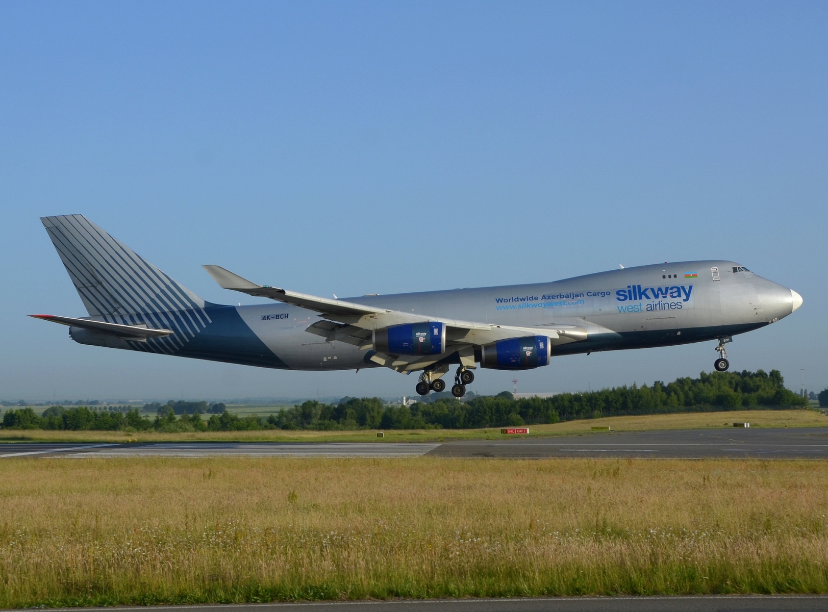 4K-BCH - 747-467F - Silk Way West Airlines - LGG - 12-06-2025