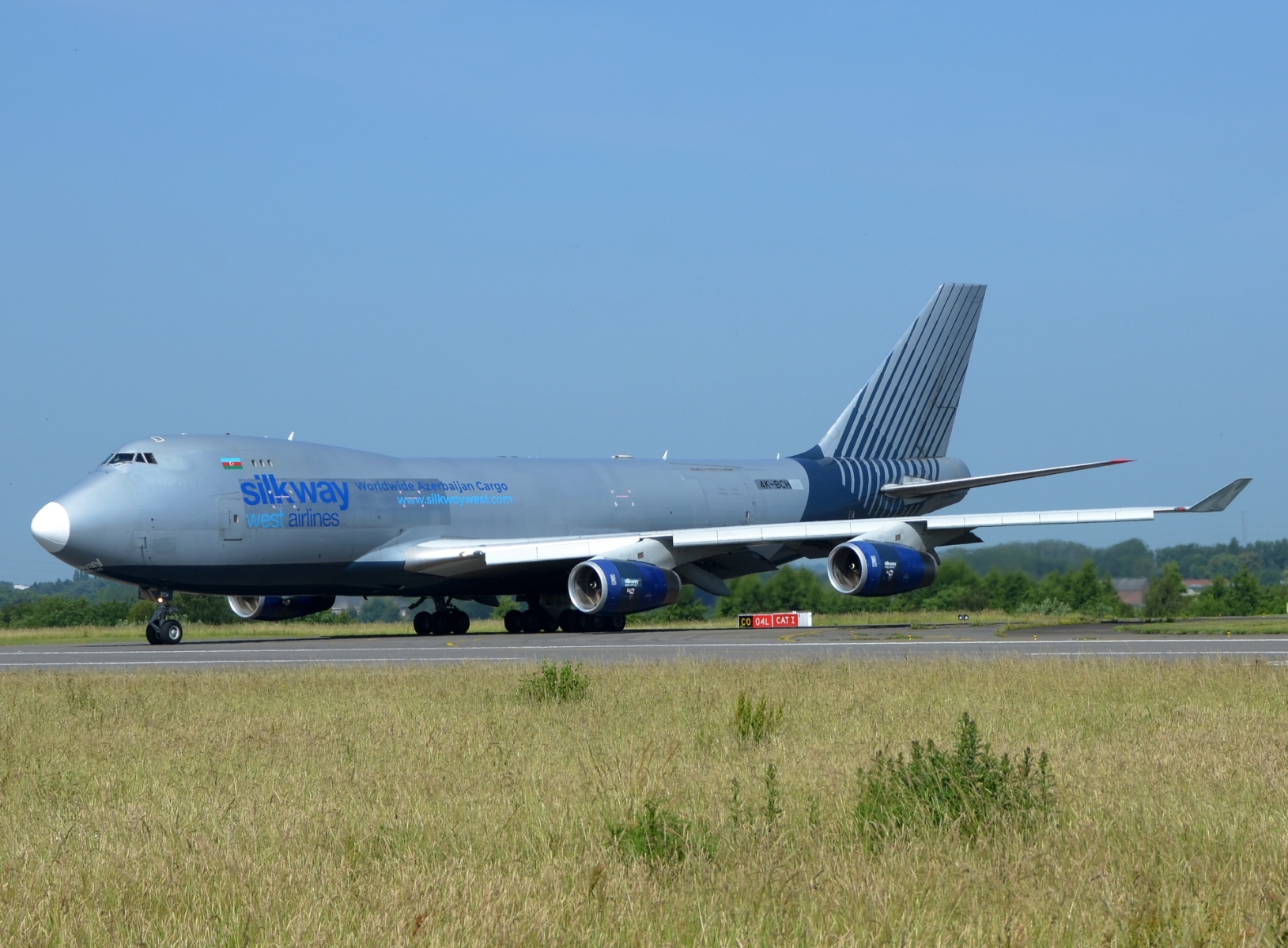 4K-BCH - 747-467F - Silk Way West Airlines - LGG - 12-06-2025b