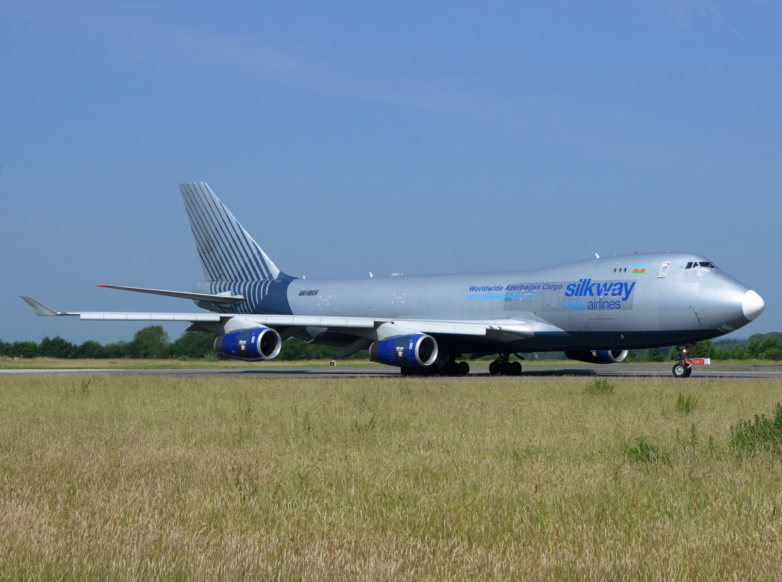 4K-BCH - 747-467F - Silk Way West Airlines - LGG - 12-06-2025c