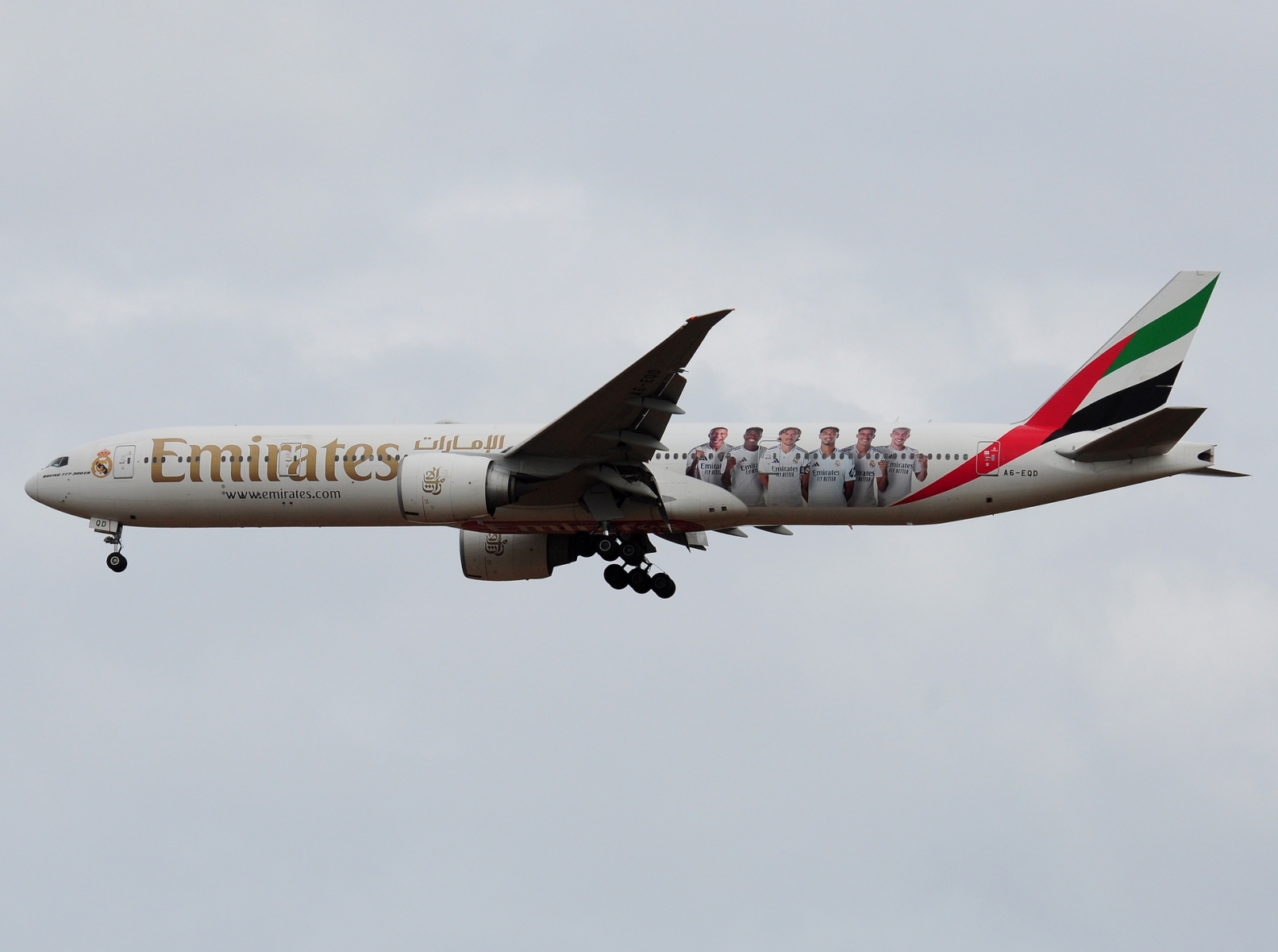 A6-EQD - 777-31H(ER) - Emirates - ATH - 01-04-2025