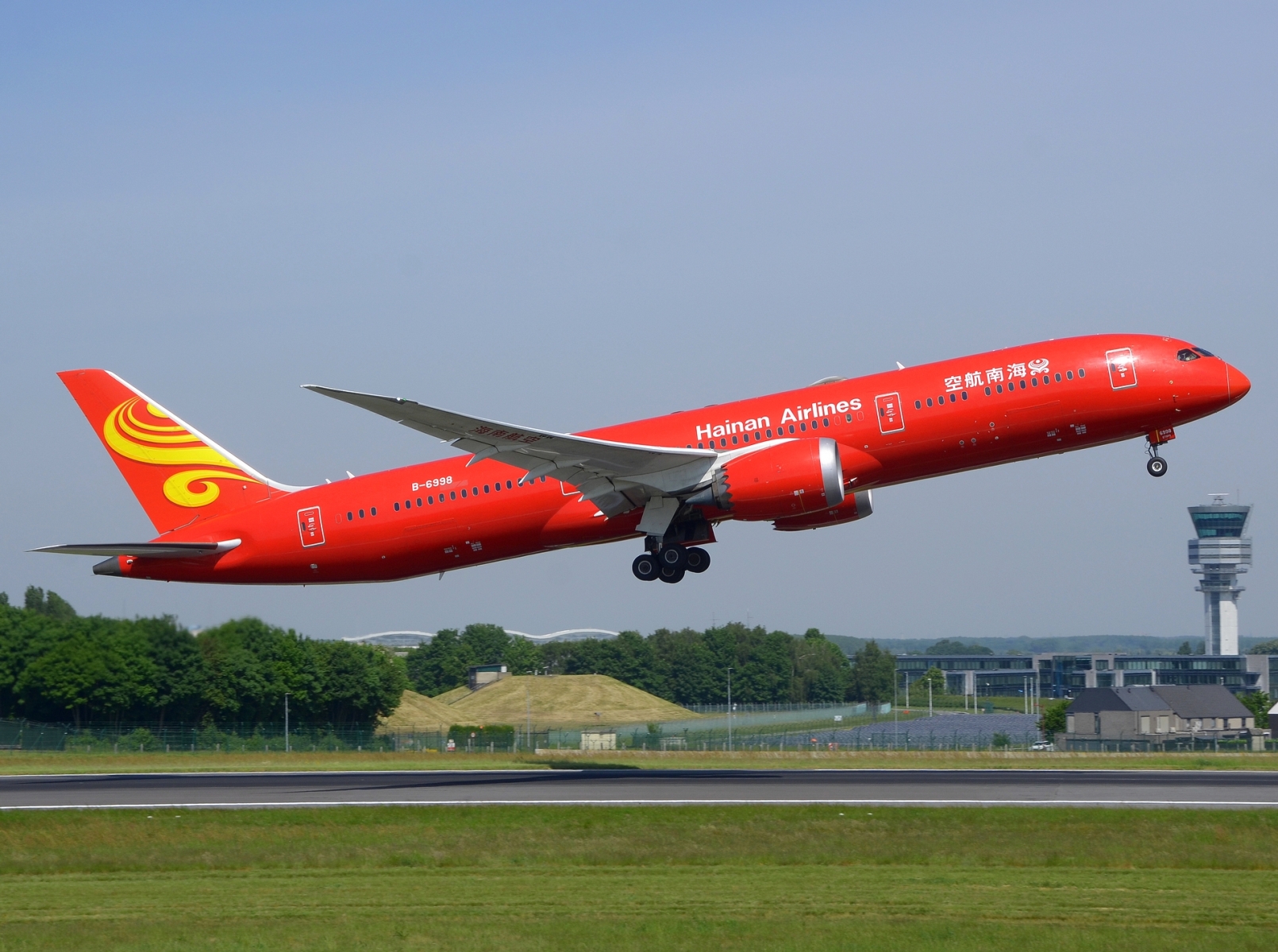 B-6998 - B787-9 - Hainan Airlines - BRU - 14-05-2025