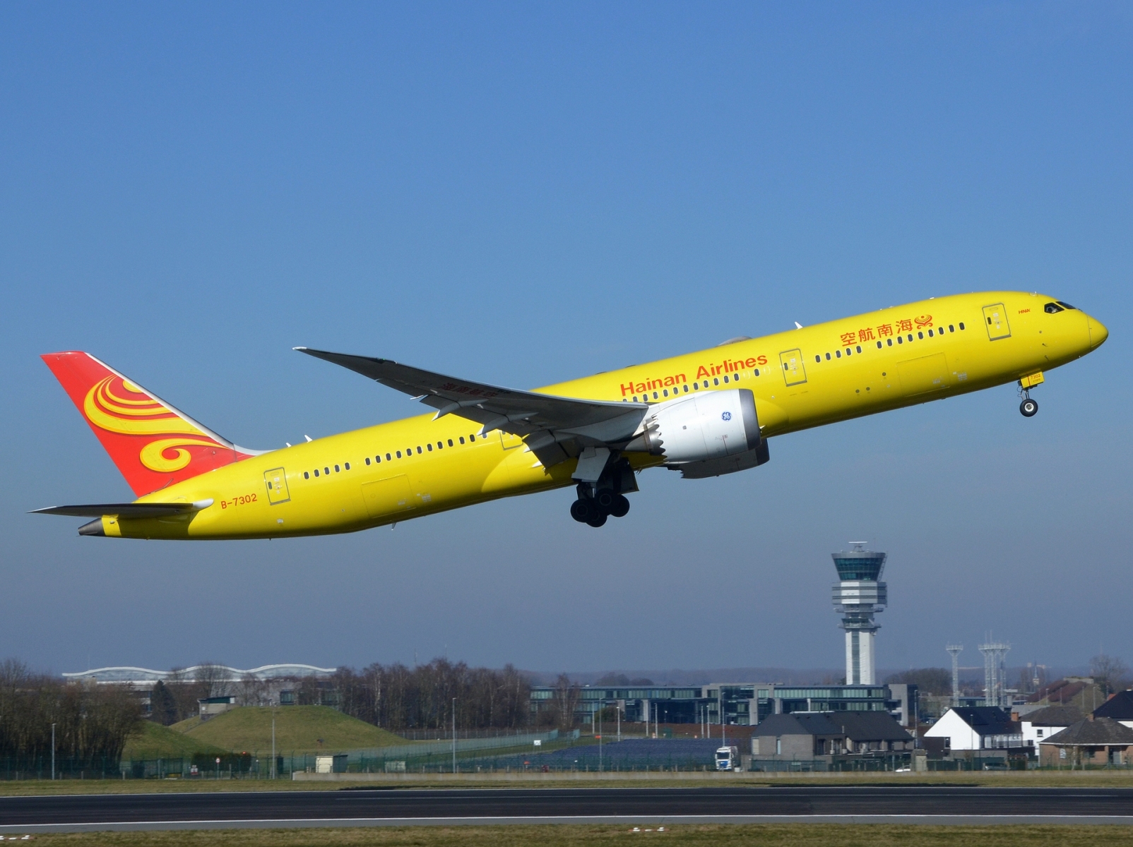 B-7302 - B787-9 - Hainan Airlines - BRU - 18-02-2025