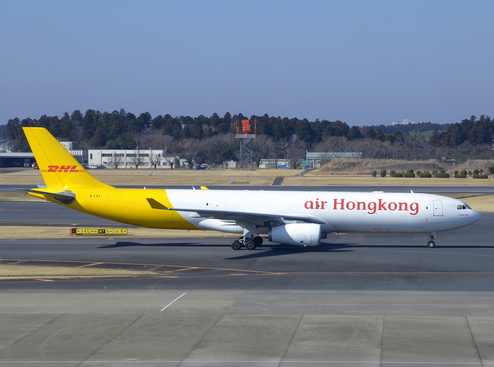 B-LKA - A330-343 - Air Hong Kong - NRT - 21-03-2025