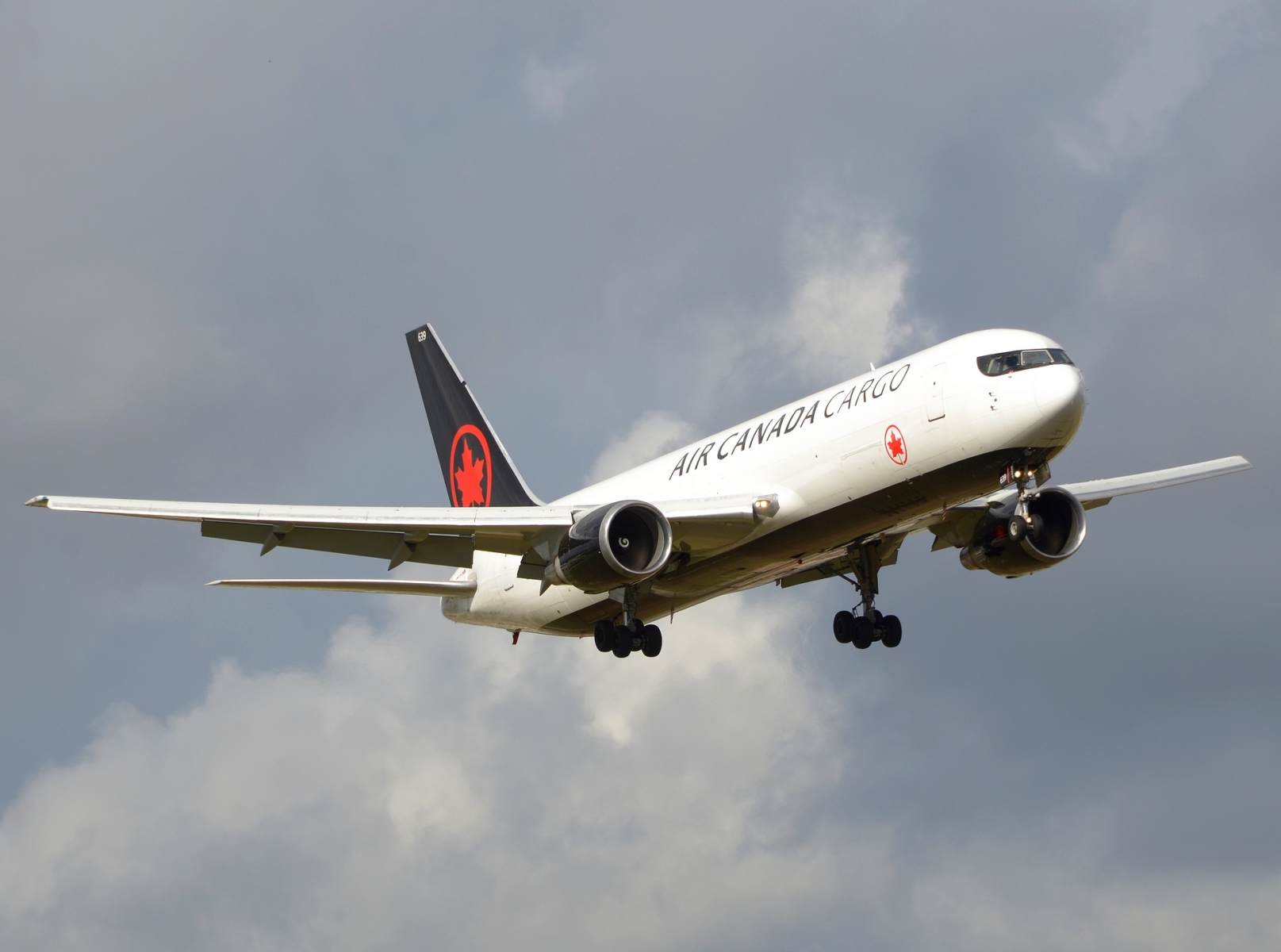C-FXCA - 767-375(ER) - Air Canada Cargo - MIA - 26-11-2025