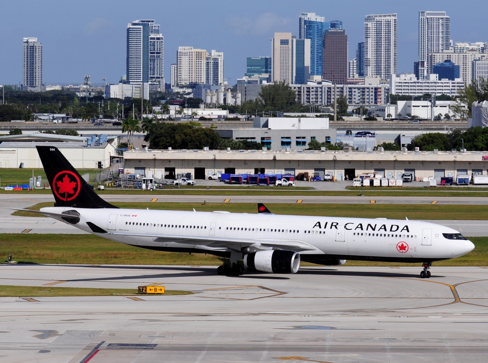 C-GKUG - A330-343 - Air Canada - FLL - 27-11-2025c