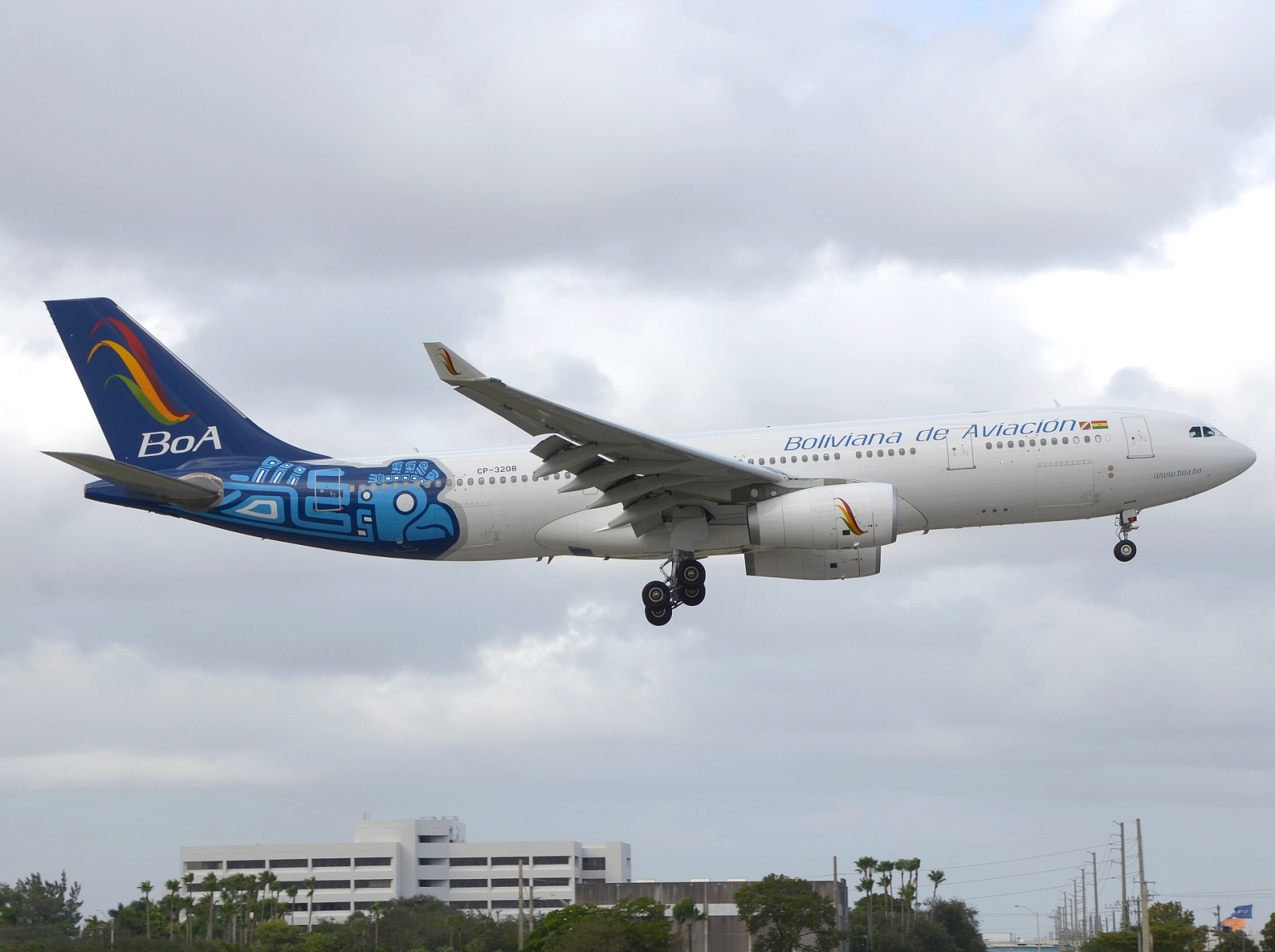 CP-3208 - A330-243 - Boliviana de Aviacion (BoA) - MIA - 30-11-2025
