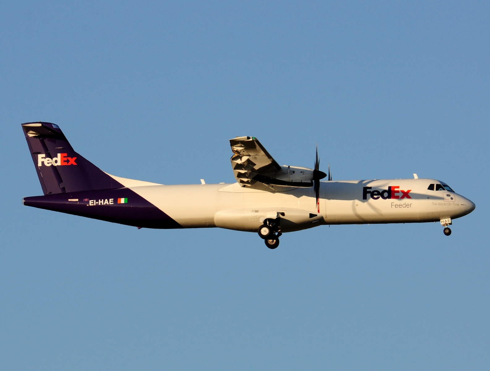 EI-HAE - ATR 72-600F (72-212A) - Federal Express (FedEx) - VIE - 25-06-2025