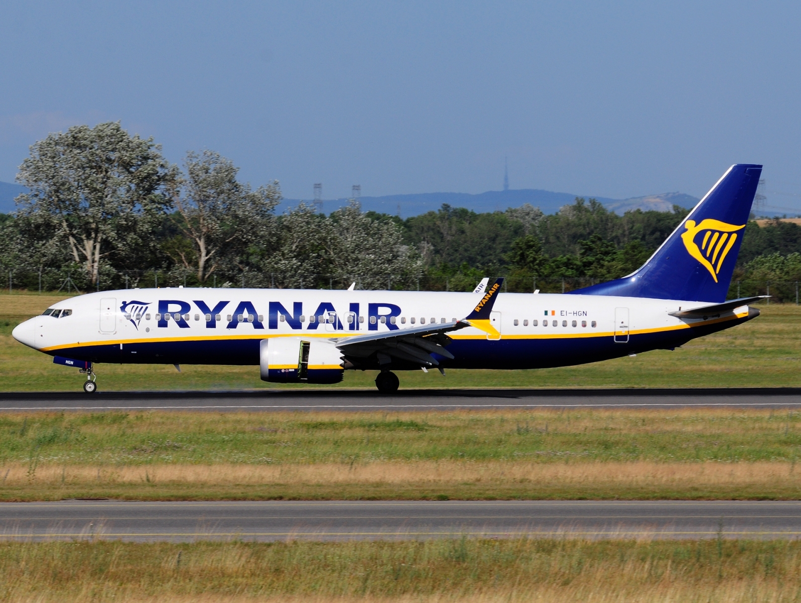 EI-HGN - 737-8-200 MAX - Ryanair - VIE - 24-06-2025