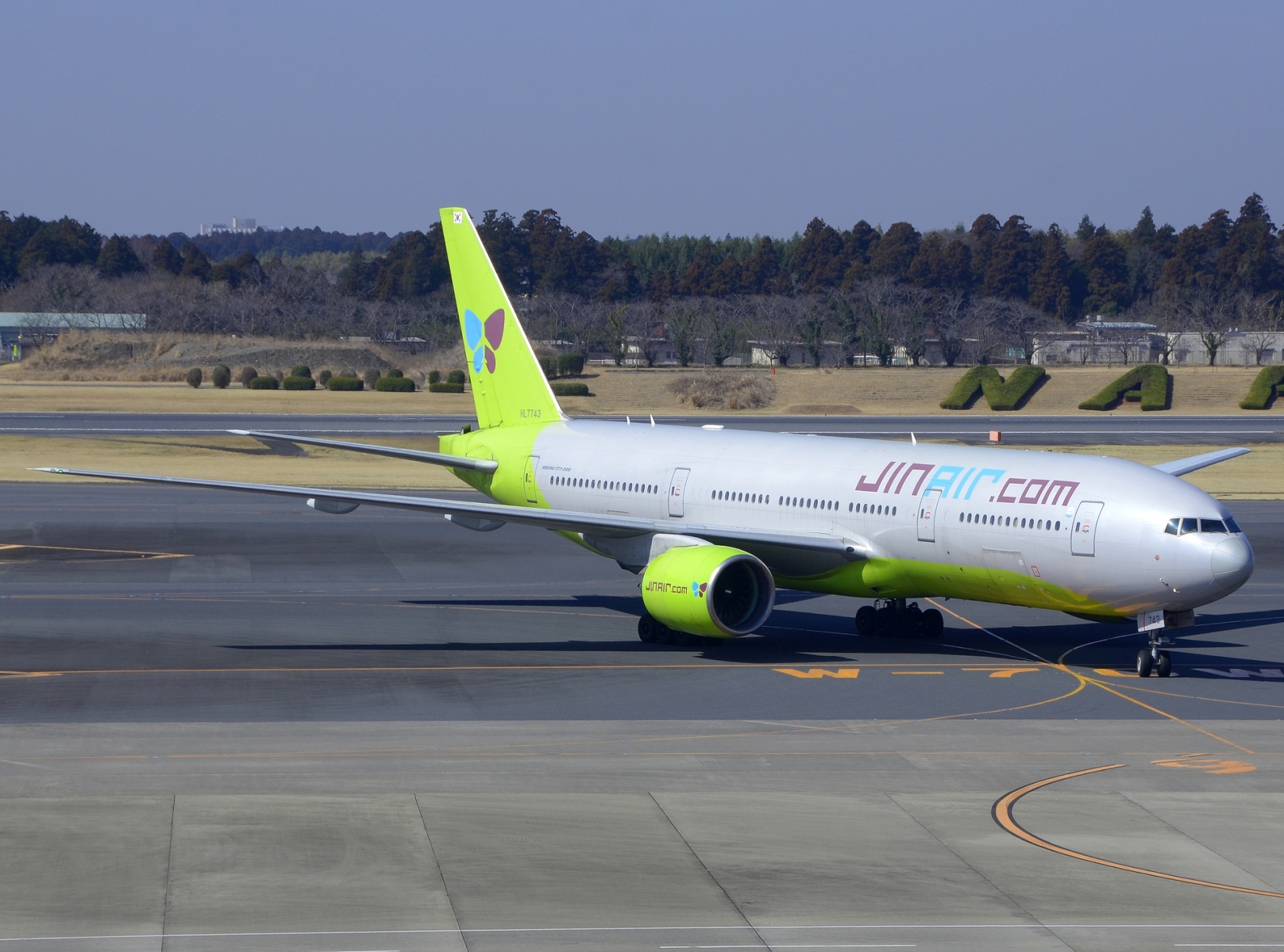 HL7743 - 777-2B5(ER) - Jin Air - NRT - 21-03-2025
