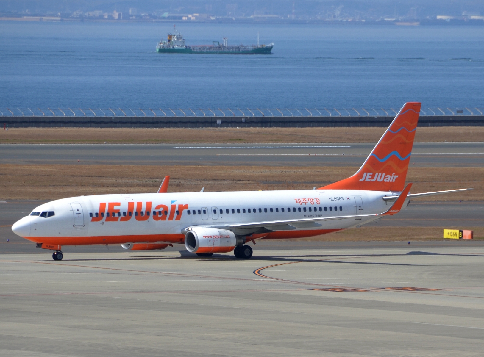 HL8063 - 737-8AS(WL) - Jeju Air - NGO - 18-03-2025