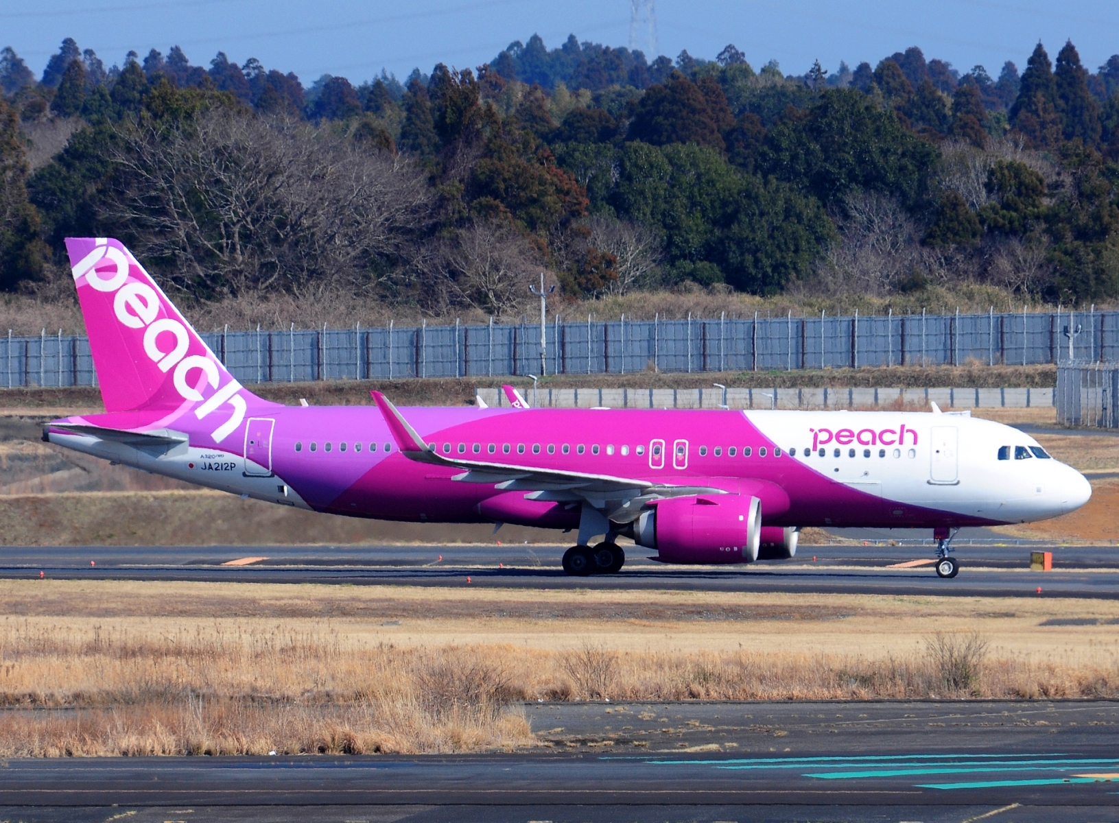 JA212P - A320-251N(WL) - Peach - NRT - 21-03-2025b