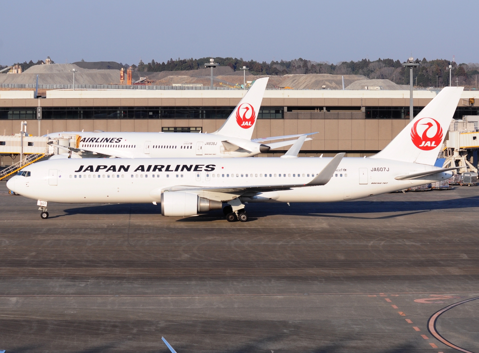 JA607J - 767-346(ER) - Japan Airlines - NRT - 21-03-2025