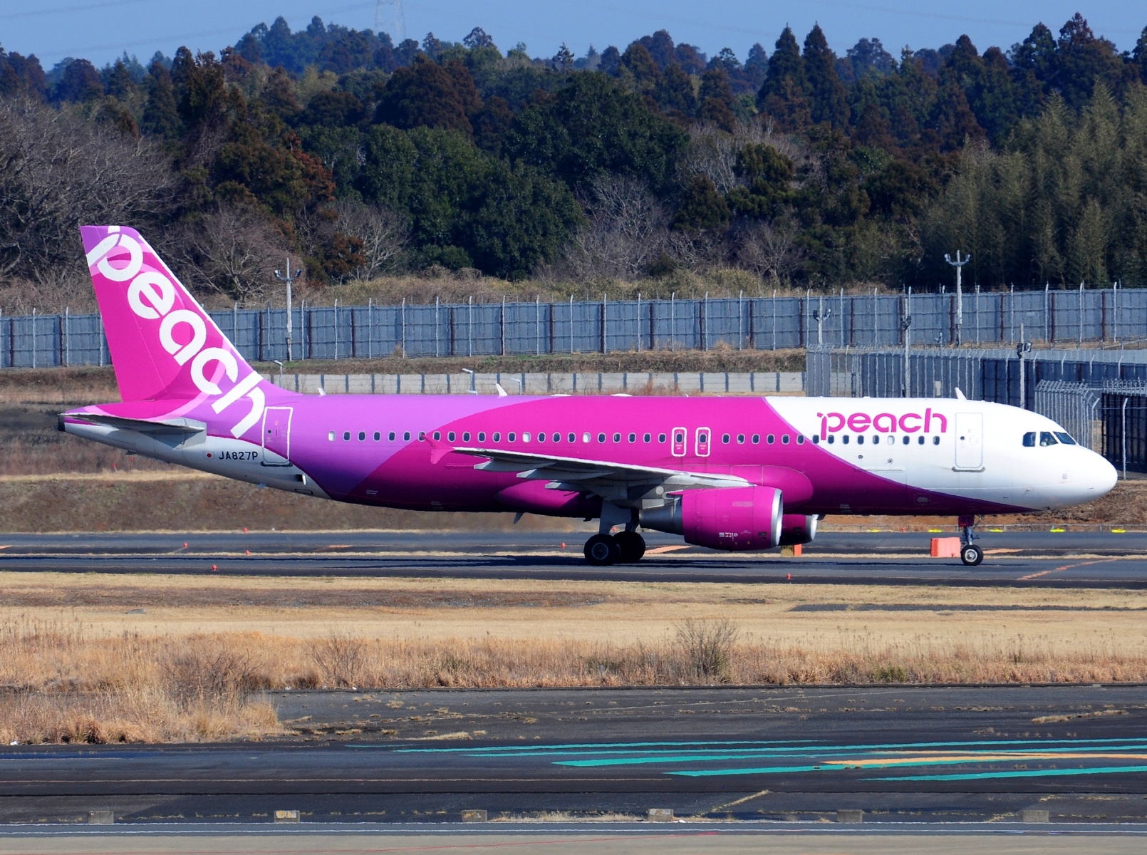 JA827P - A320-214 - Peach - NRT - 21-03-2025