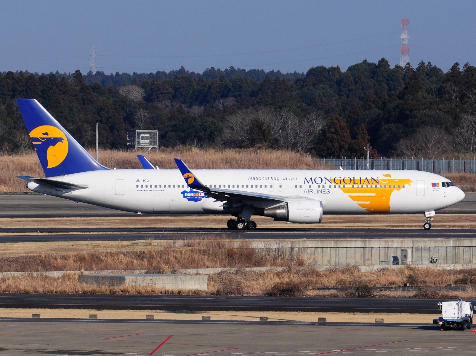 JU-1021 - 767-34G(ER)(WL) - MIAT _ Mongolian Airlines - NRT - 21-03-2025
