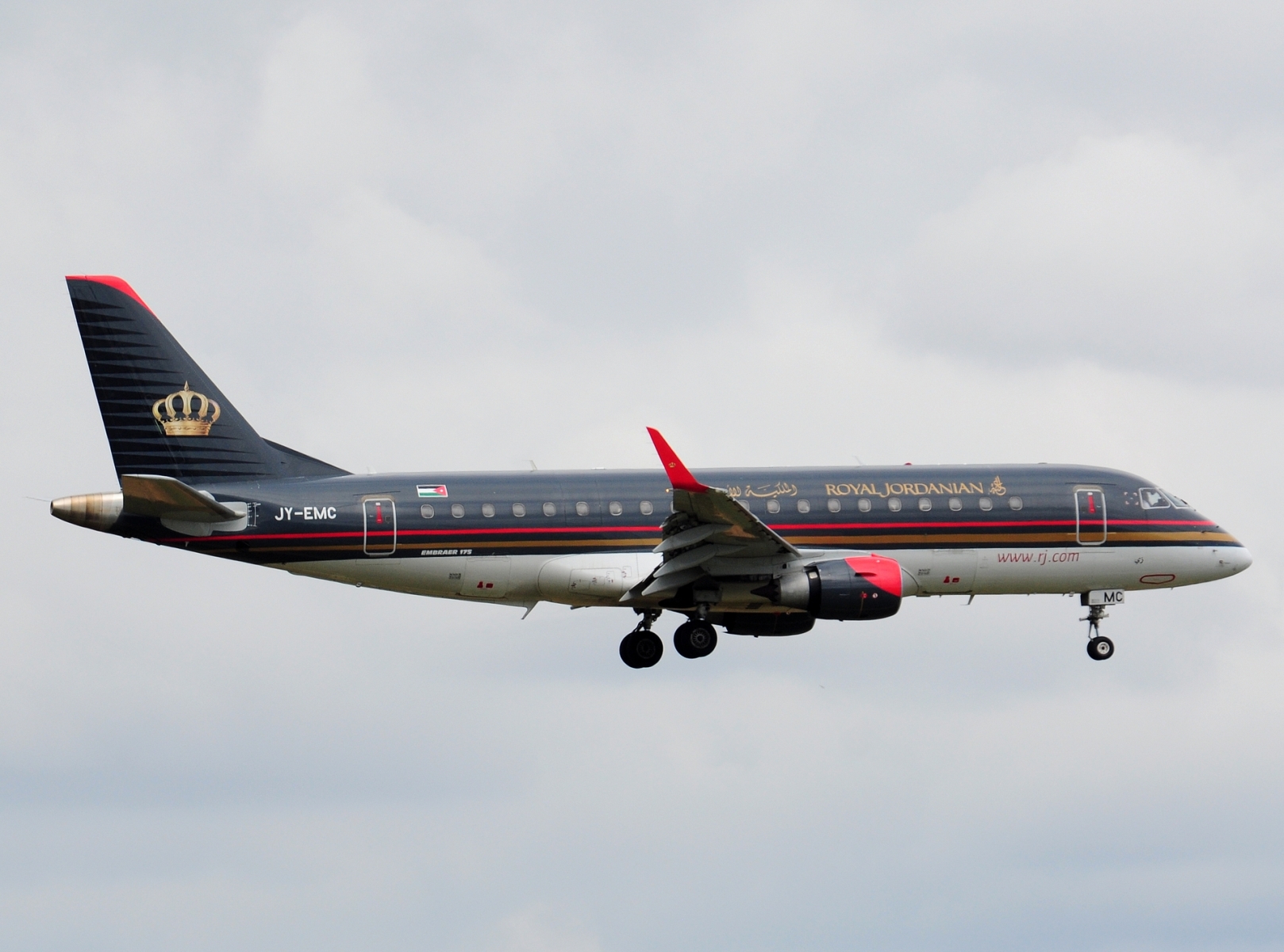 JY-EMC - ERJ-175-LR (ERJ-170-200 LR)  - Royal Jordanian - ATH - 03-04-2025