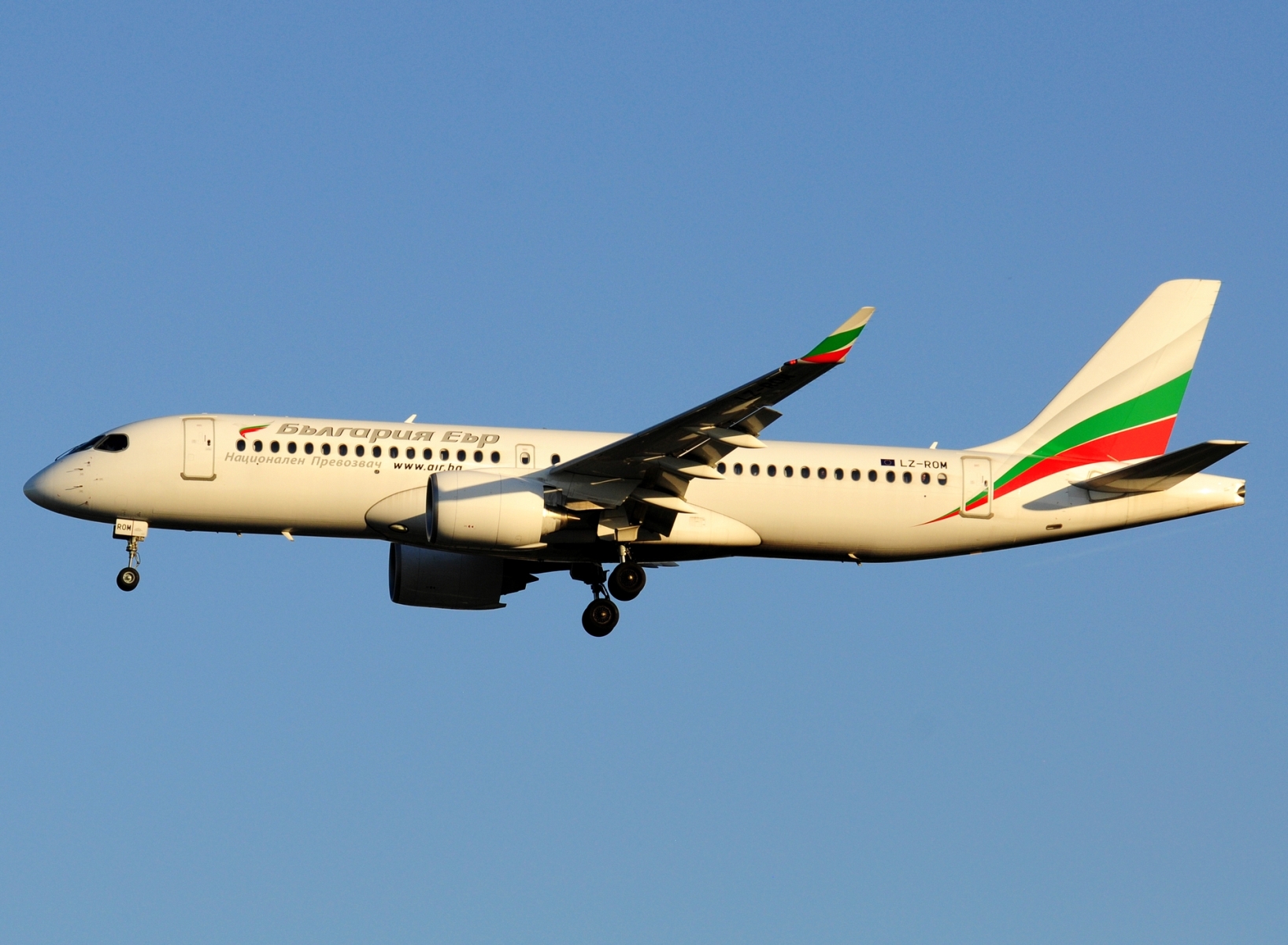 LZ-ROM - A220-300 - Bulgaria Air - BRU - 10-05-2025
